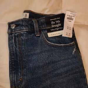 Abercrombie & Fitch the 90s Straight Ultra High Rise